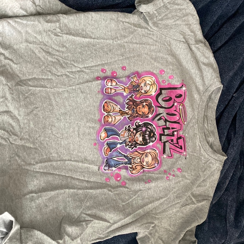 BRATZ T-shirt // grey and colorful